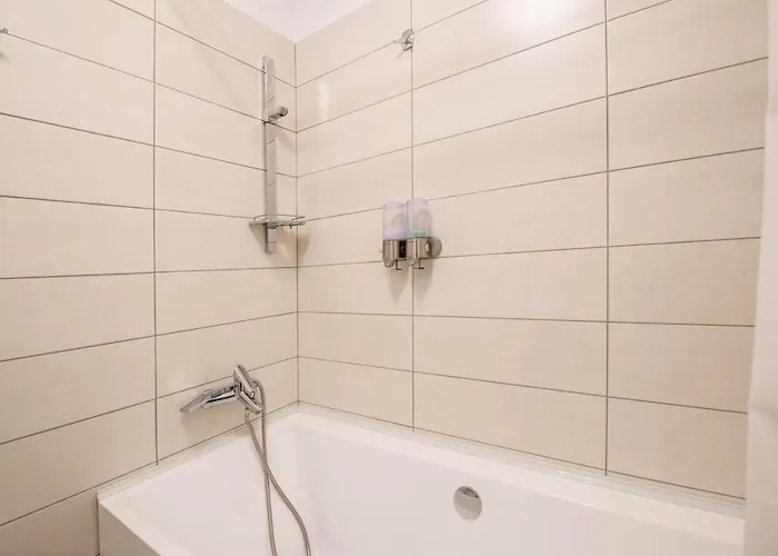 Luxury Westpark 2 Presidentialsuite With View W4 * ブカレスト